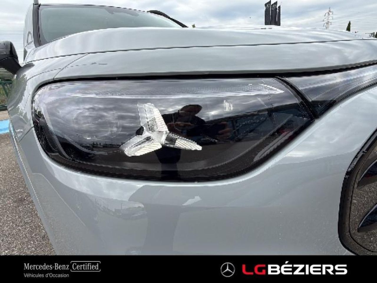 Photo du v&eacute;hicule 16 / 18