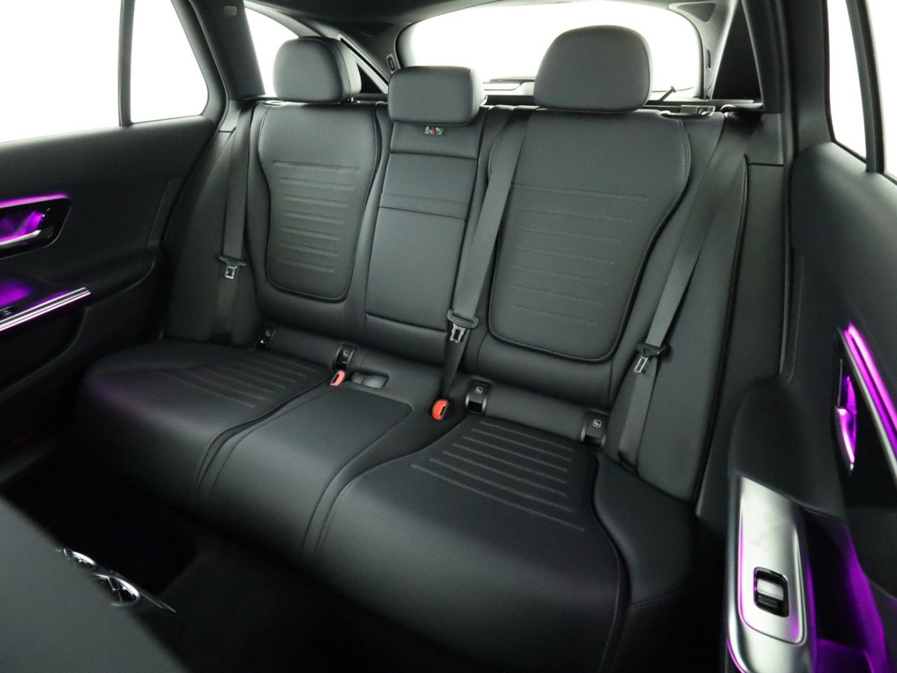 Mercedes-Benz C-Klasse – Bild 18