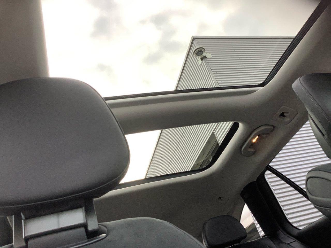 Mercedes-Benz C-Klasse – Bild 18