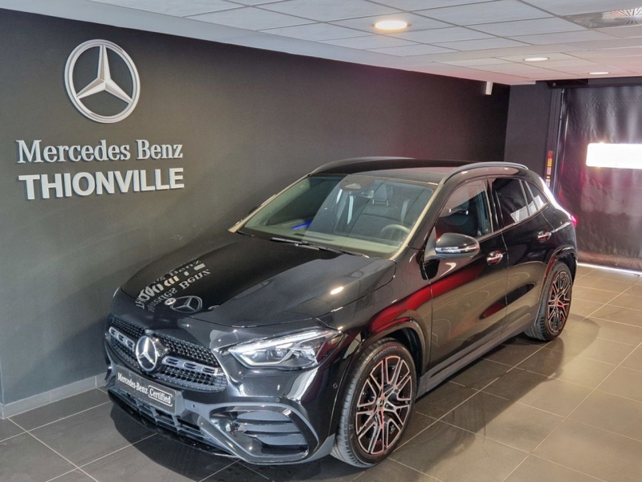 Photo du véhicule 2 / 18