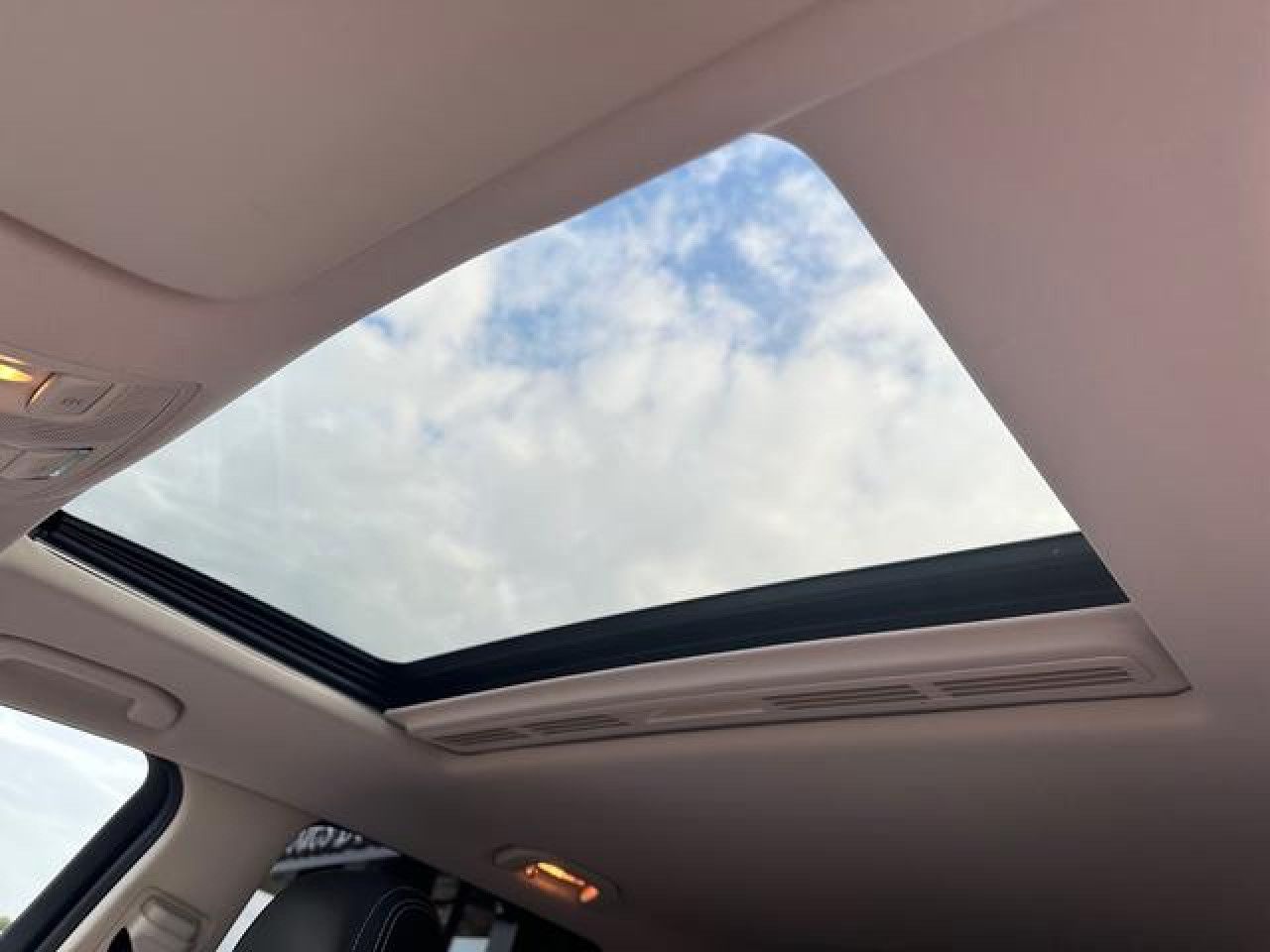 Fahrzeugbild 16 / 19