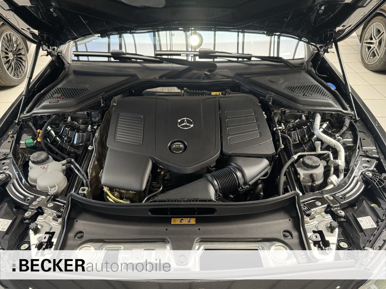 Mercedes-Benz E-Klasse – Bild 24