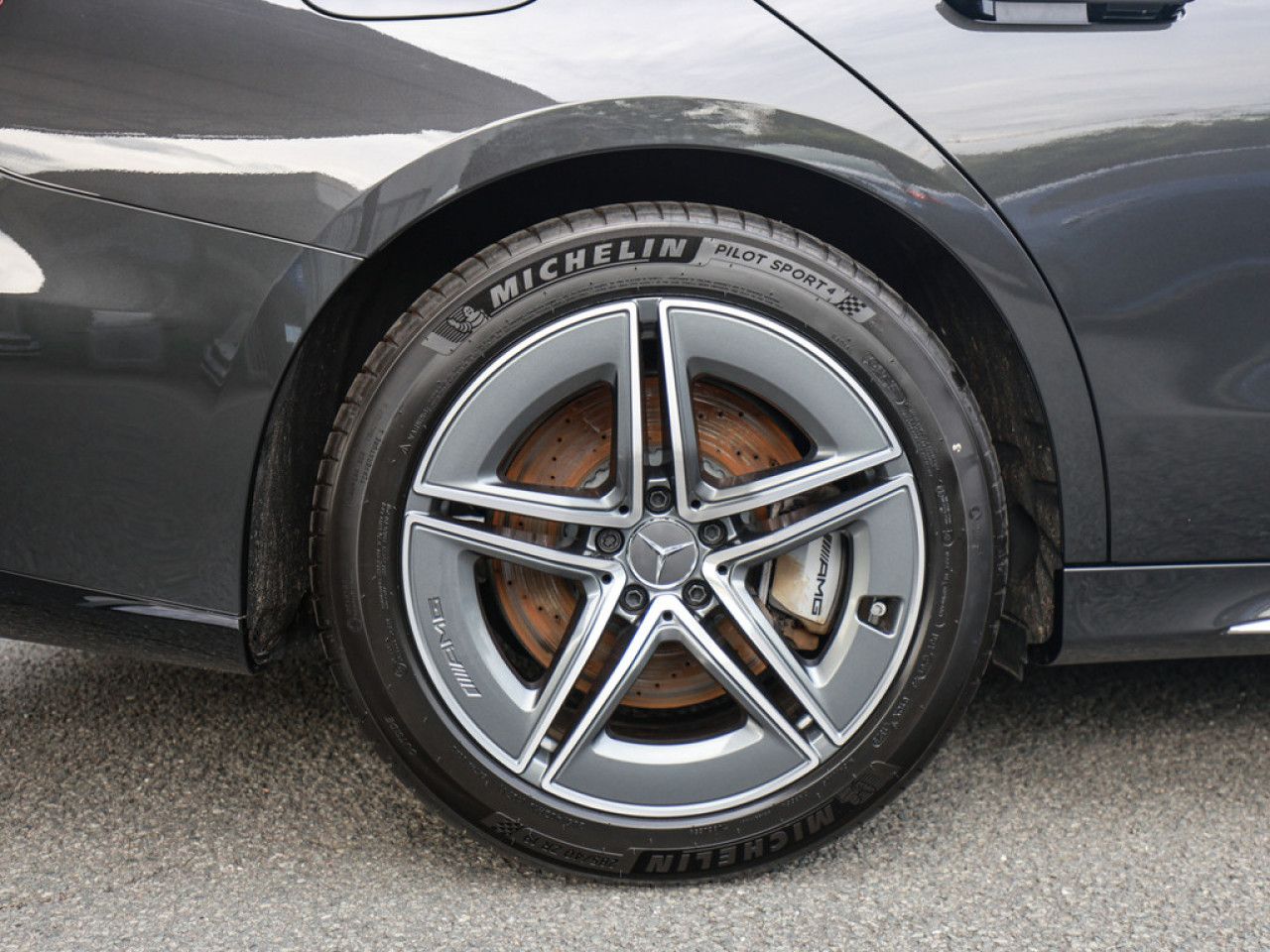 Mercedes-Benz E-Klasse – Bild 8