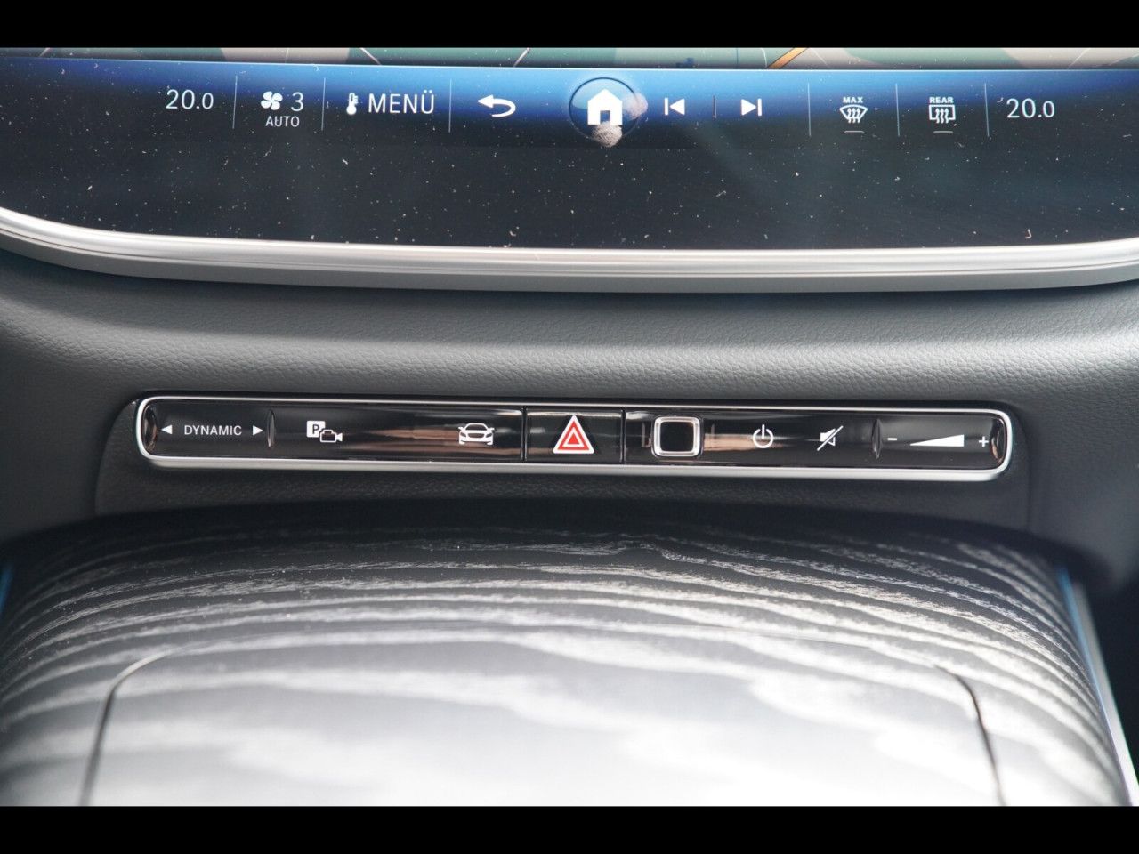 Mercedes-Benz E-Klasse – Bild 18