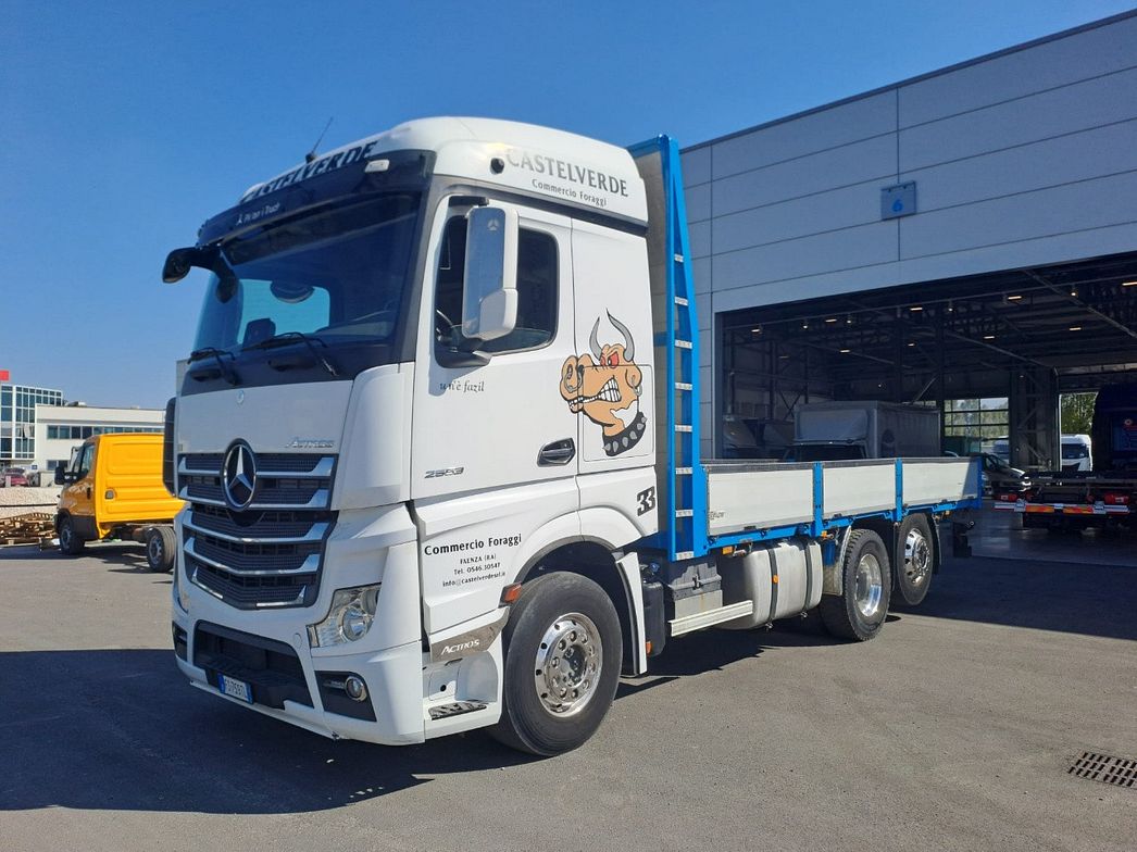 Mercedes-Benz | MERCEDES ACTROS 2553 CASSONE TRASPORTO FIENO