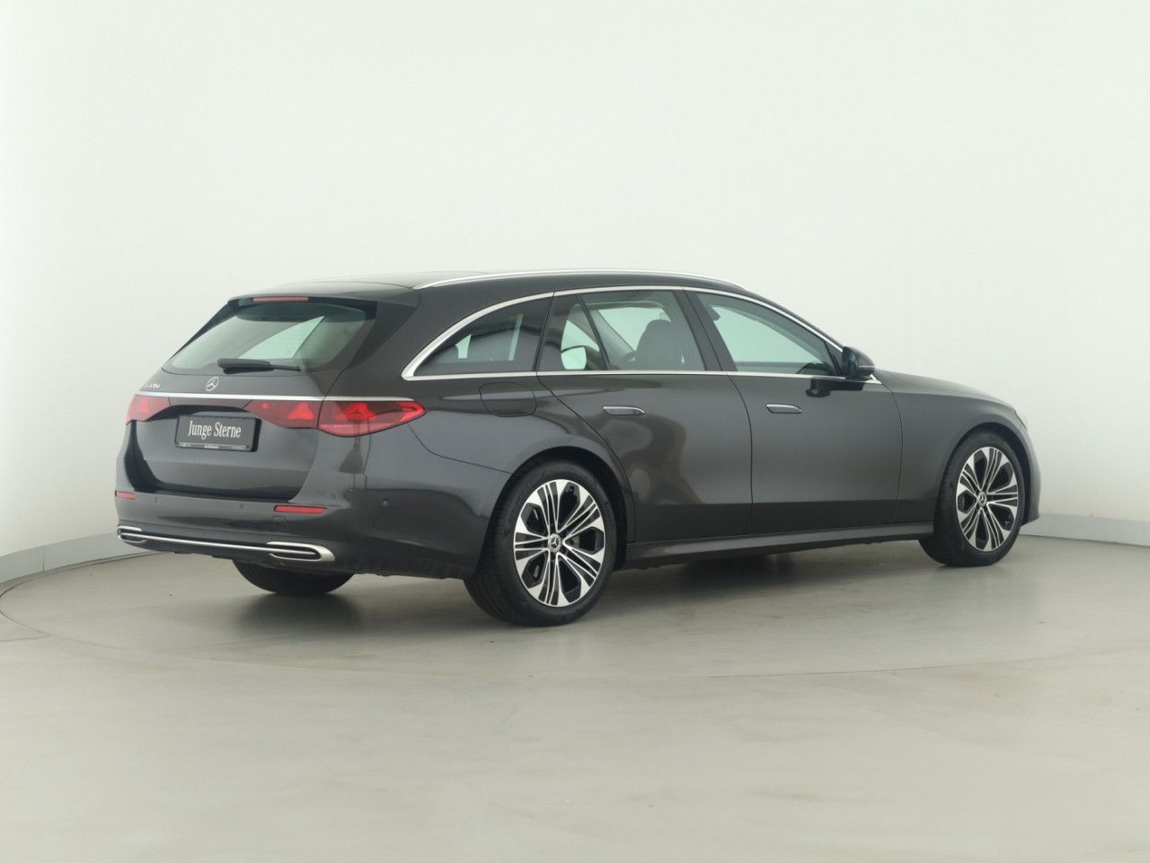 Mercedes-Benz E-Klasse – Bild 6