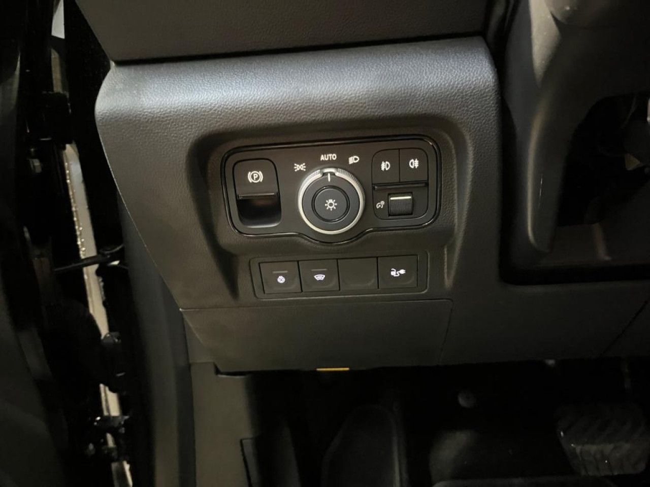 Fahrzeugbild 13 / 17