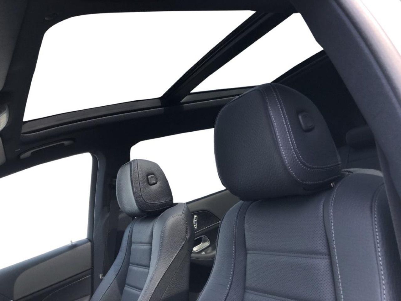 Mercedes-Benz GLS – Bild 13