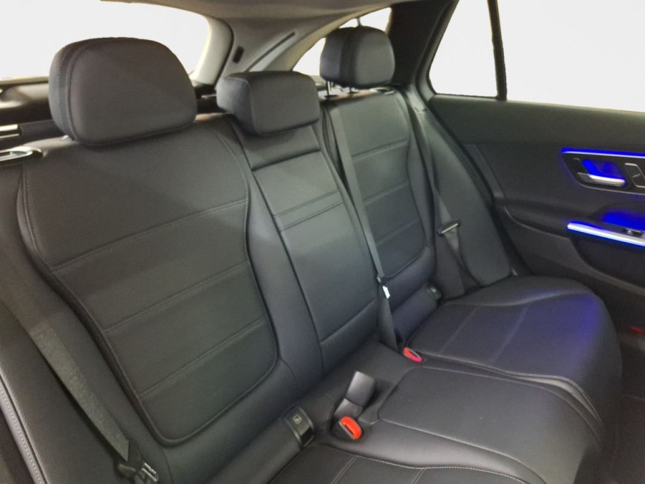 Mercedes-Benz C-Klasse – Bild 17