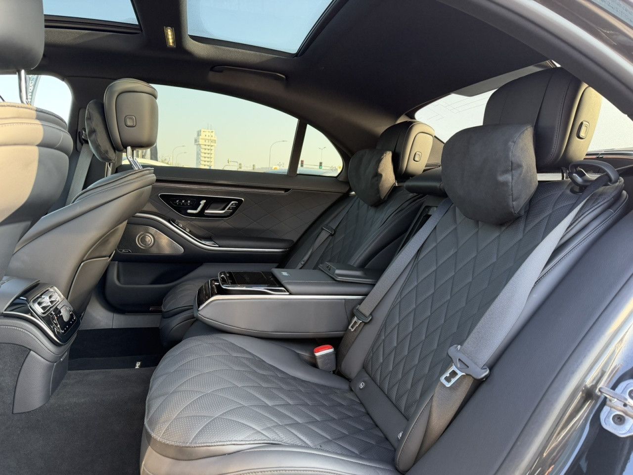 Mercedes-Benz S-Klasse – Bild 12