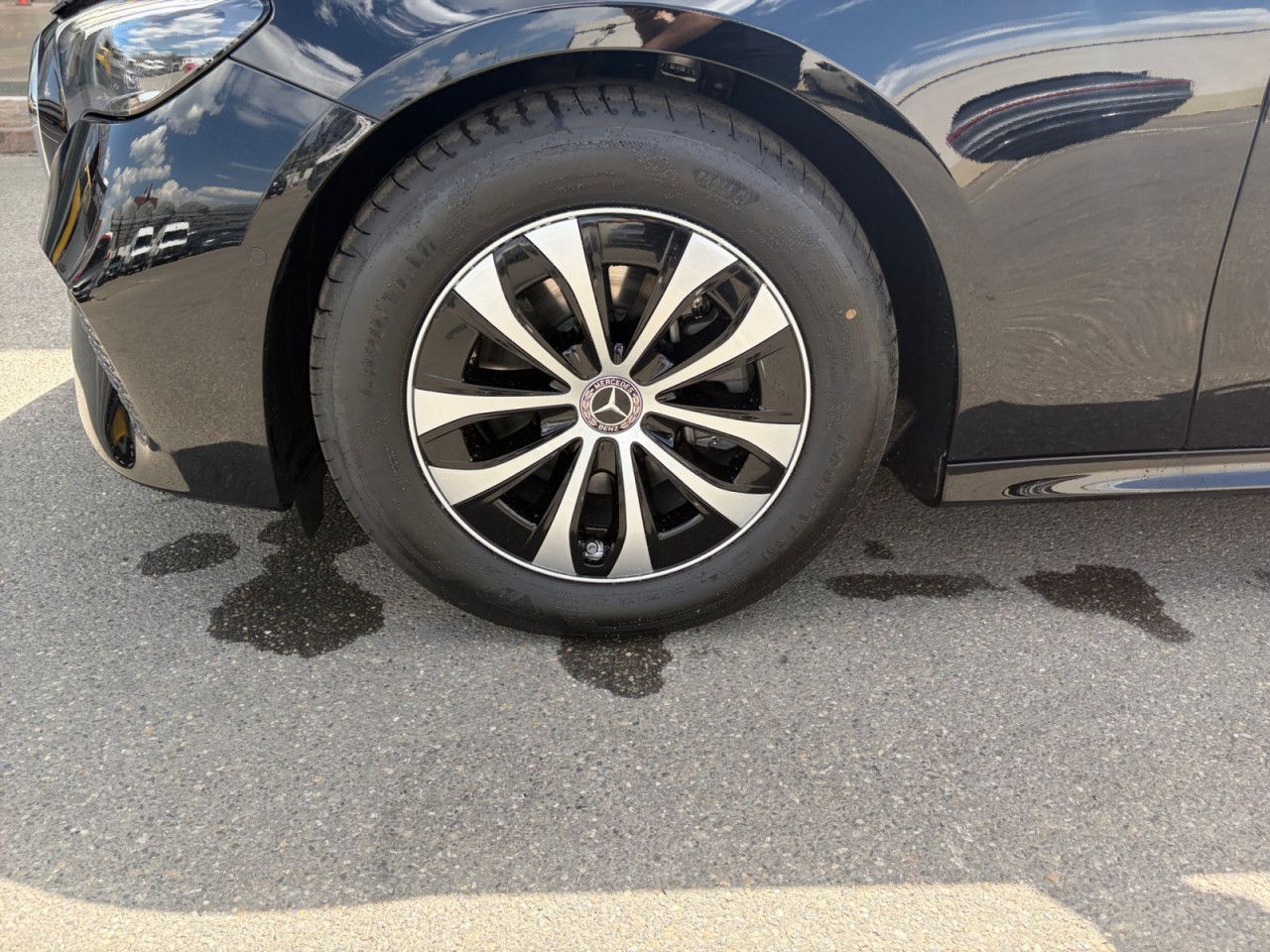 Mercedes-Benz E-Klasse – Bild 8