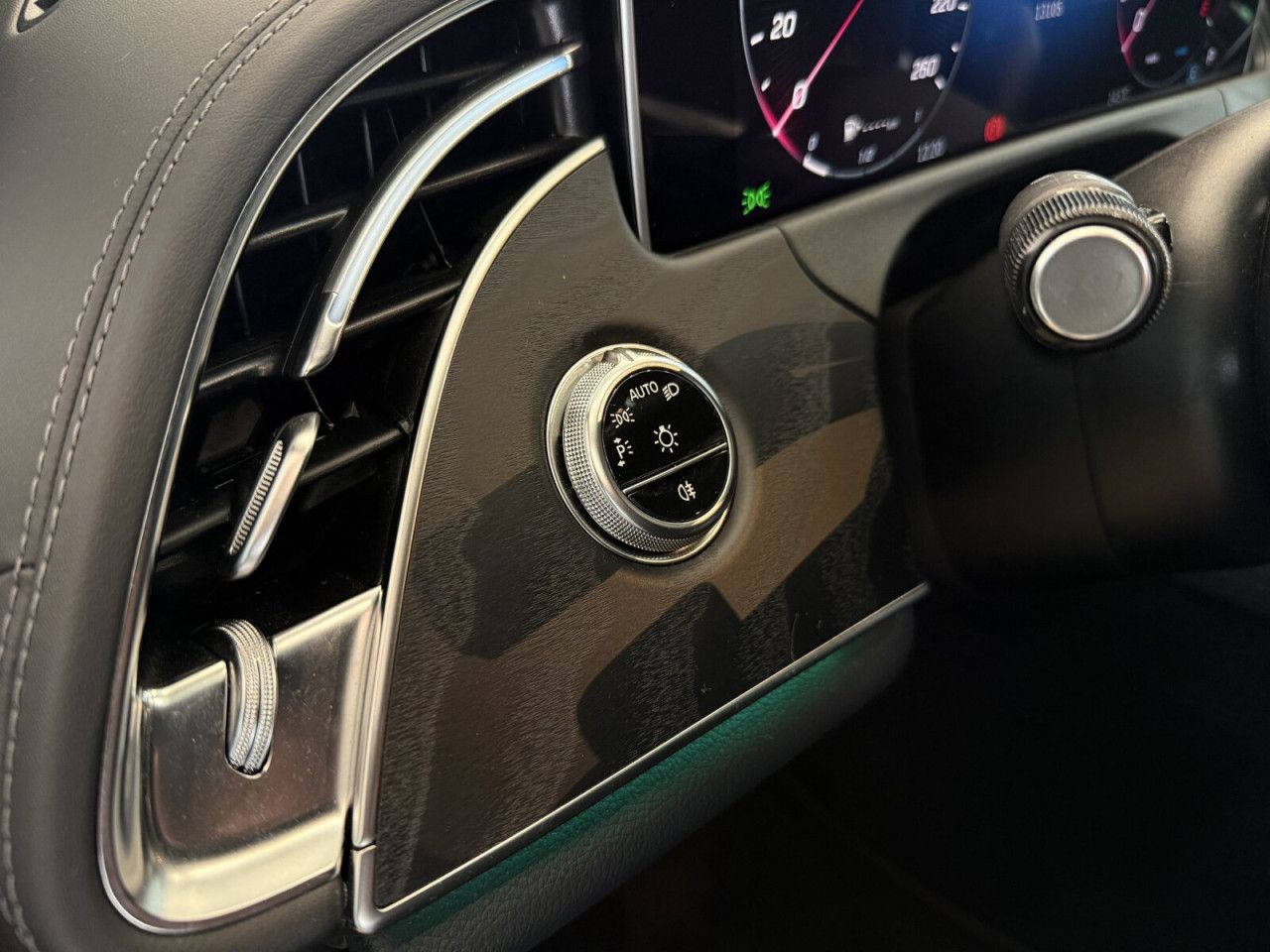 Fahrzeugbild 14 / 15