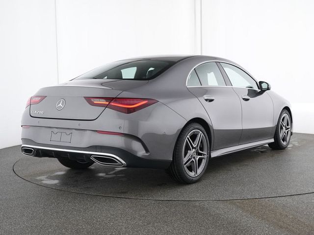 Last viewed vehicle image 2