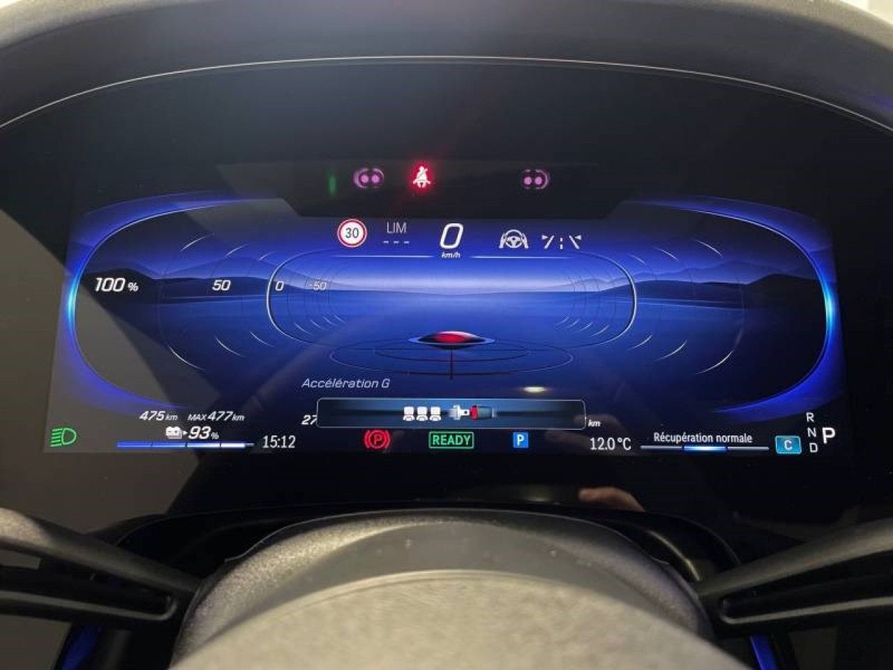 Photo du v&eacute;hicule 9 / 18