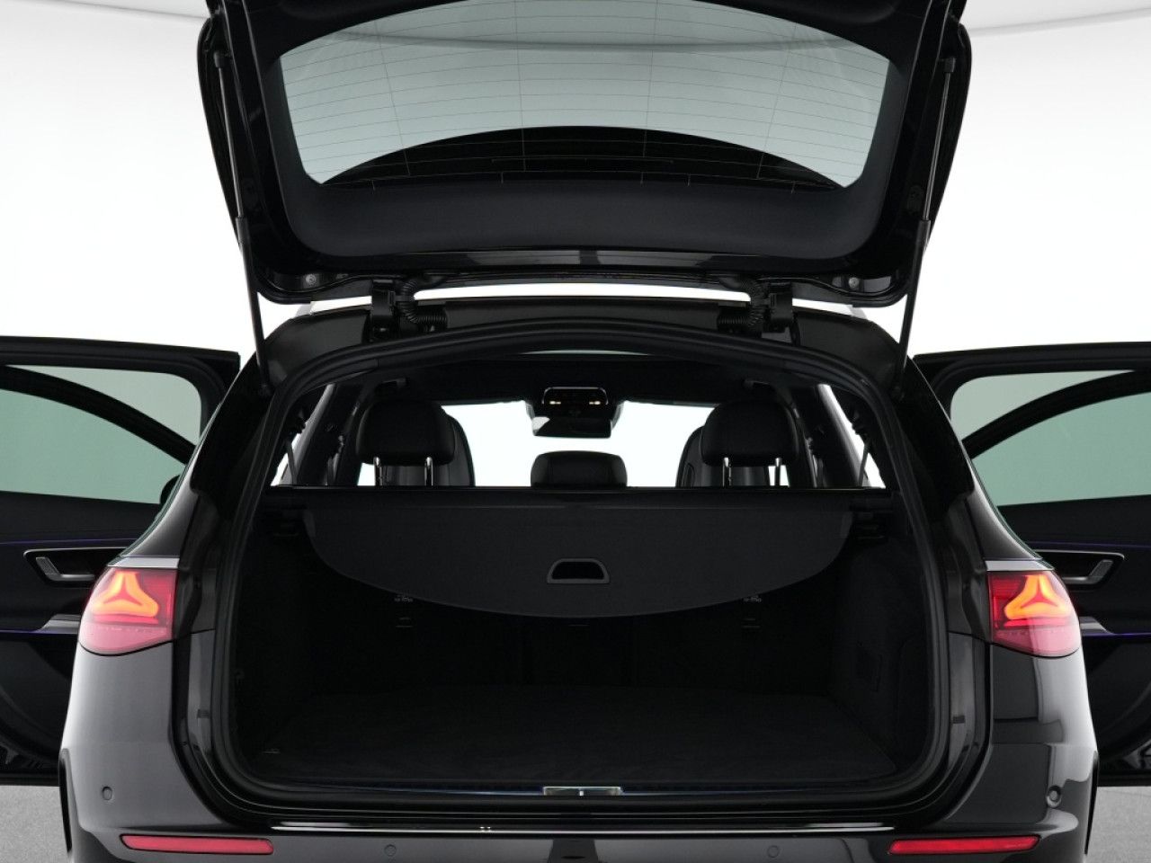 Mercedes-Benz E-Klasse – Bild 15