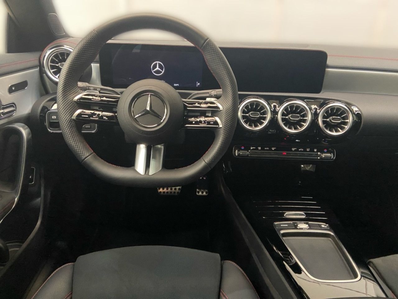 Mercedes-Benz CLA – Bild 9