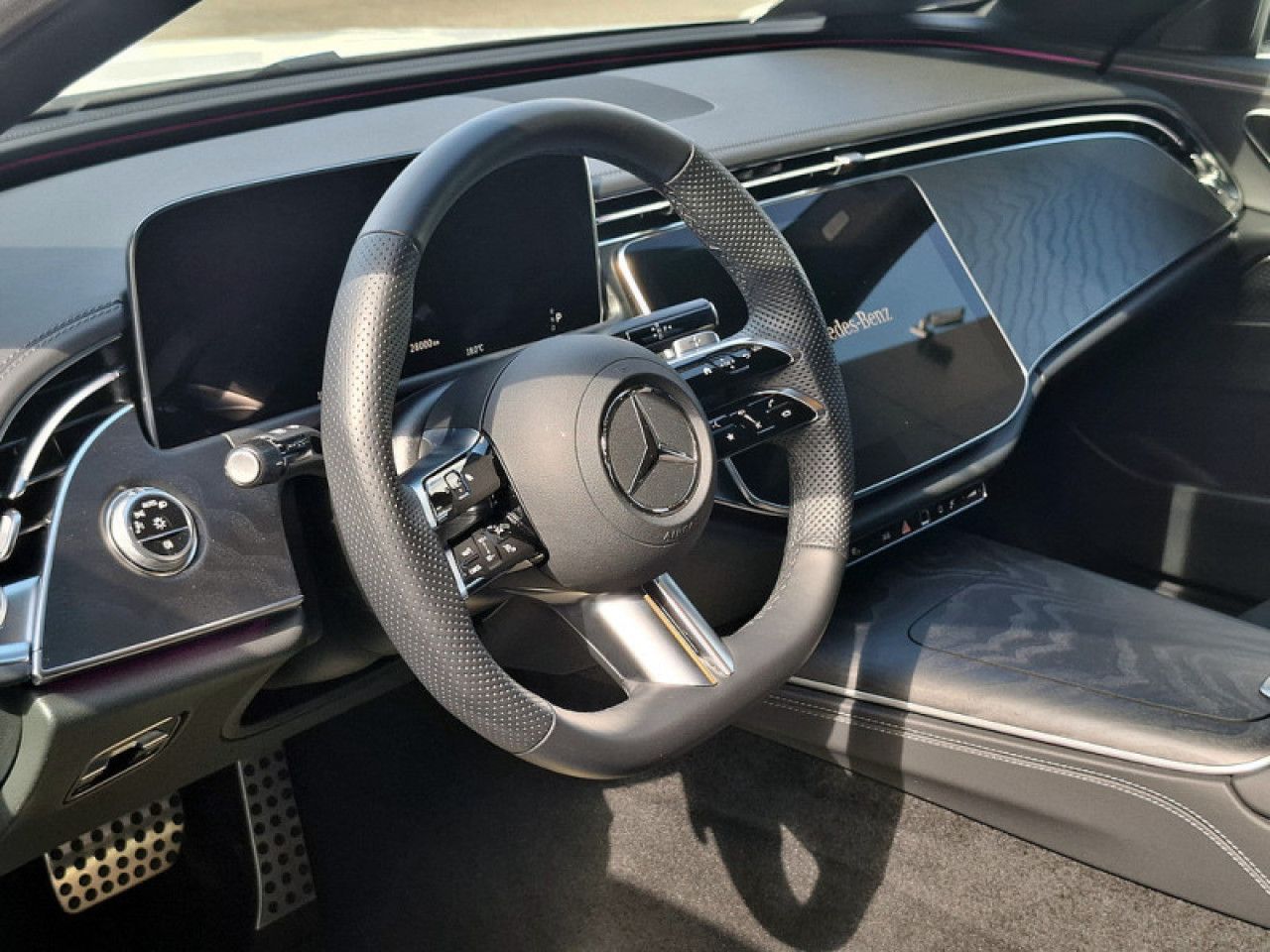 Mercedes-Benz E-Klasse – Bild 11