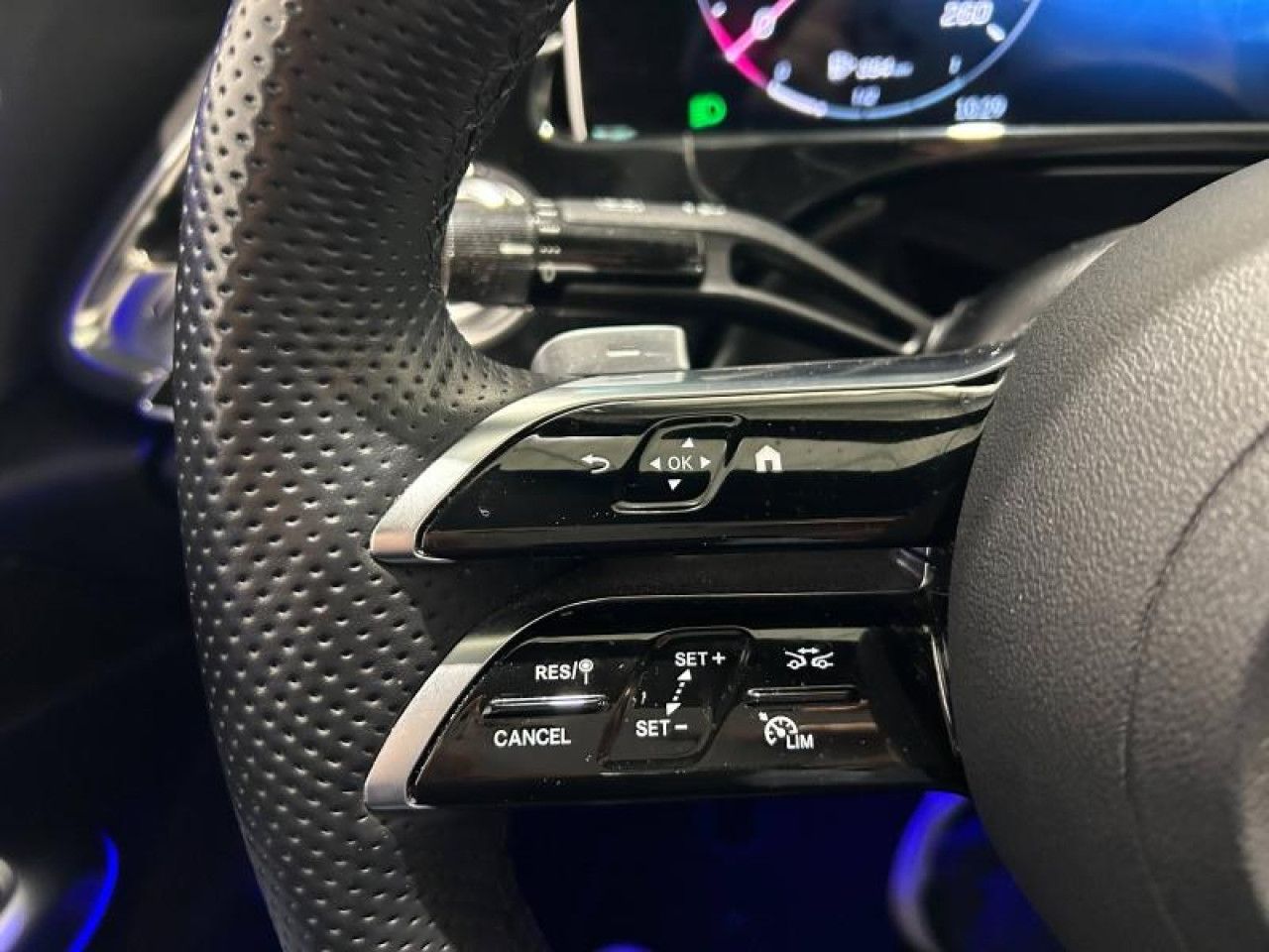 Photo du v&eacute;hicule 10 / 18