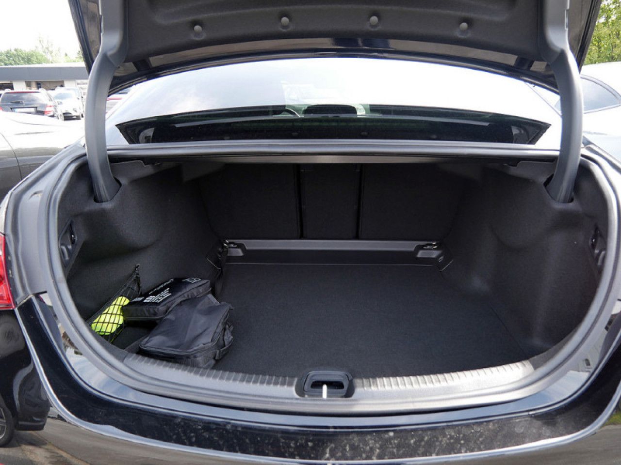 Mercedes-Benz C-Klasse – Bild 9
