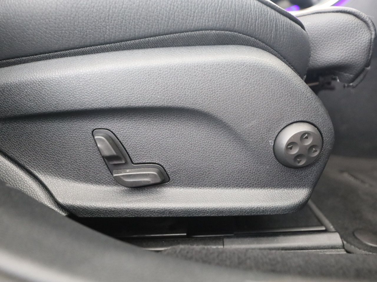 Fahrzeugbild 20 / 23