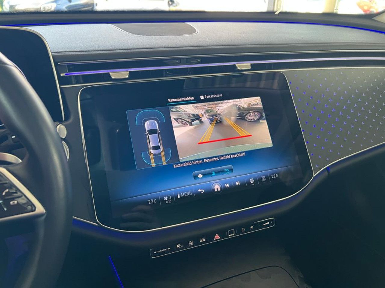 Mercedes-Benz E-Klasse – Bild 18