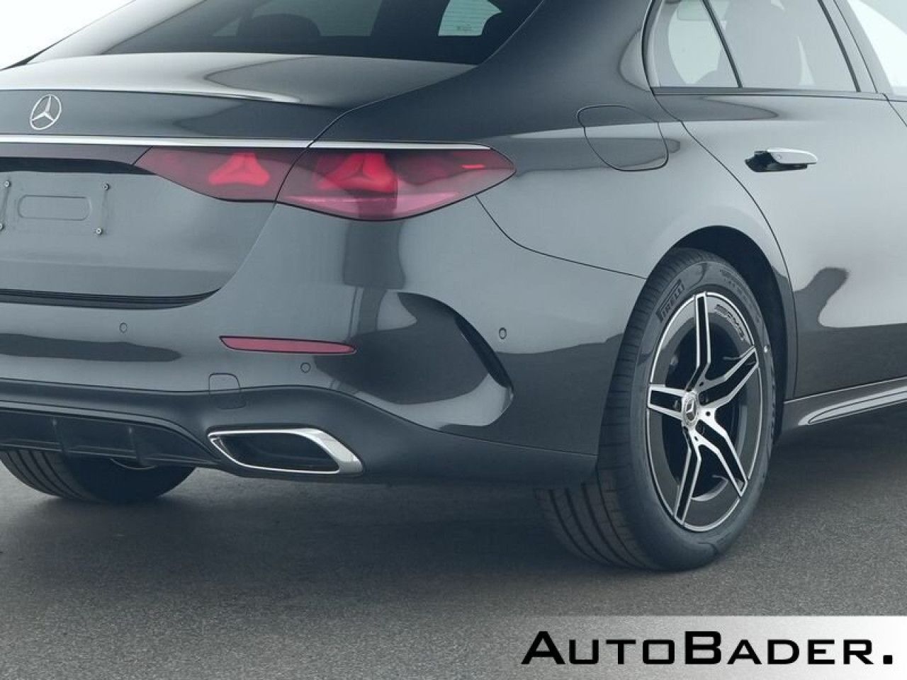 Mercedes-Benz E-Klasse – Bild 4