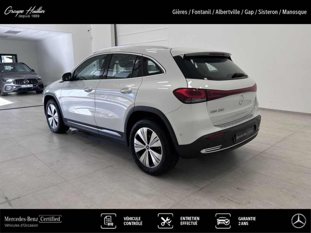 Photo du v&eacute;hicule 3 / 18