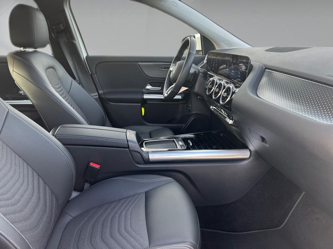 Fahrzeugbild 12 / 14