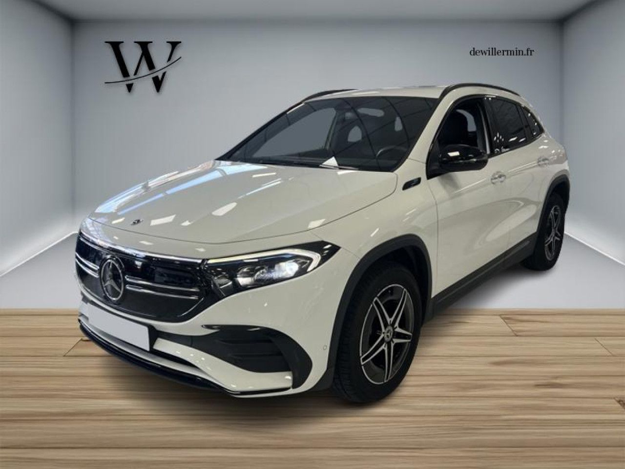 Photo du v&eacute;hicule 1 / 18