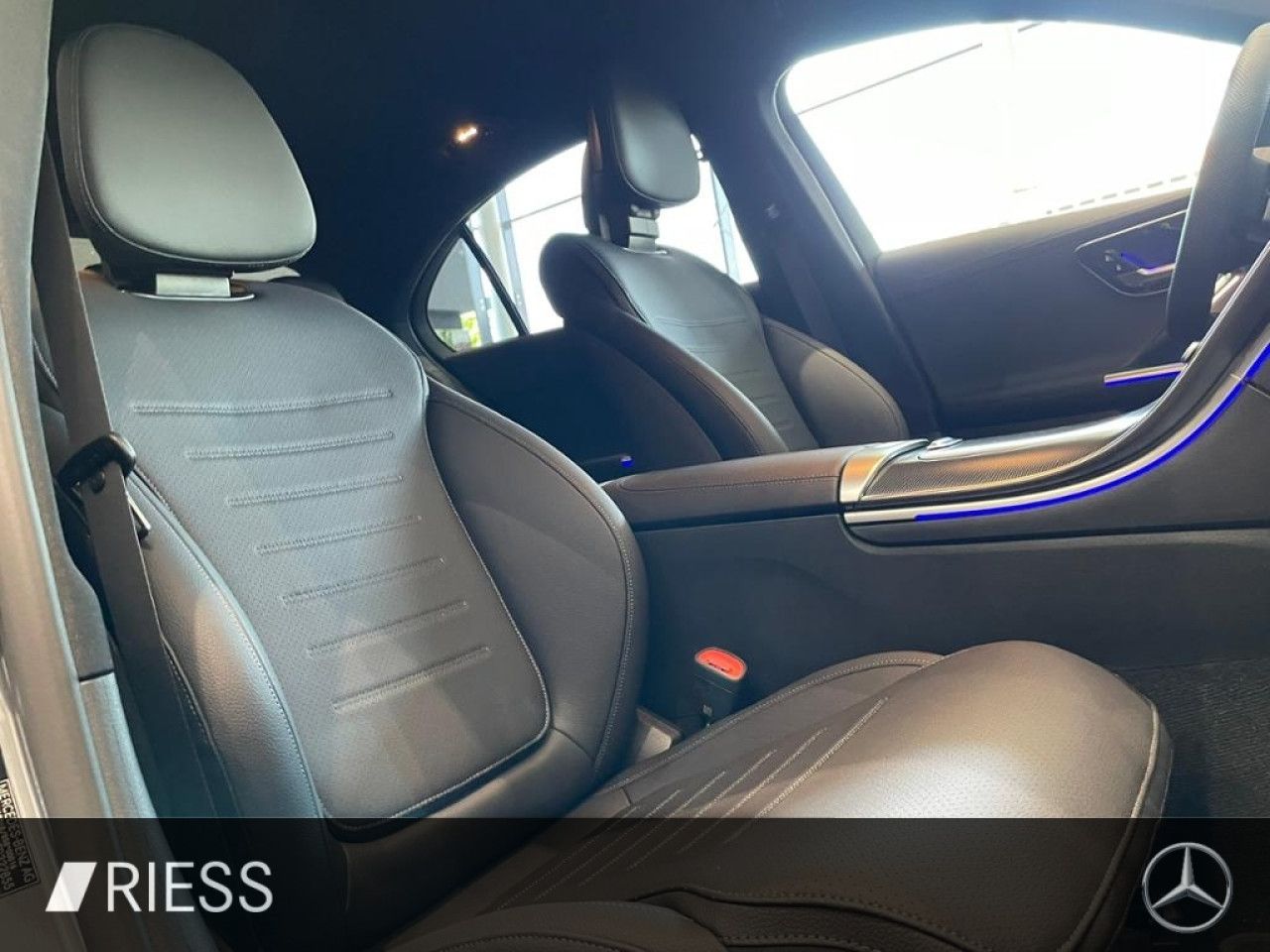 Mercedes-Benz C-Klasse – Bild 10