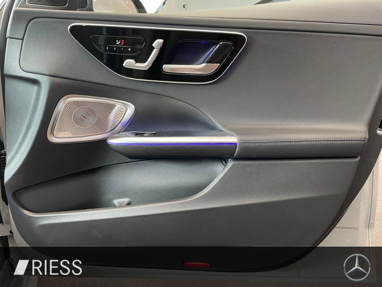 Mercedes-Benz C-Klasse – Bild 12