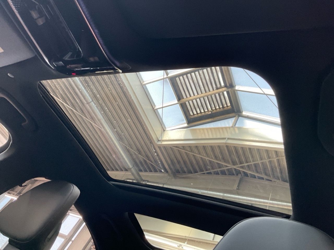 Mercedes-Benz C-Klasse – Bild 16