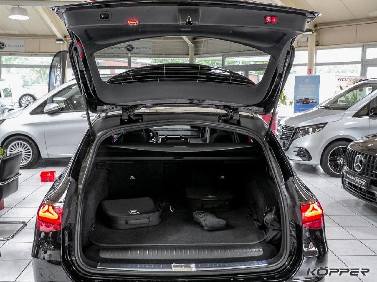 Mercedes-Benz E-Klasse – Bild 10