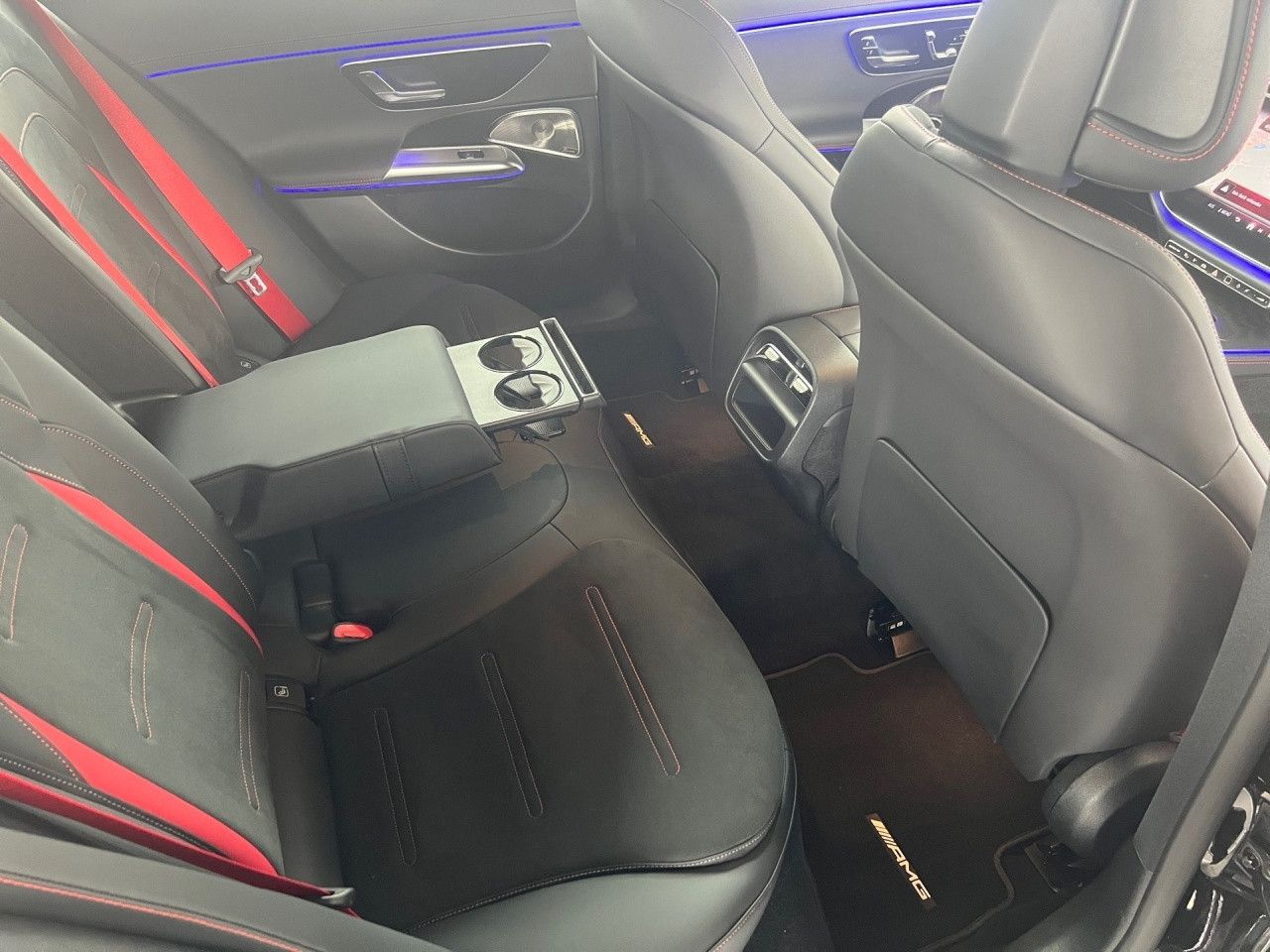 Mercedes-Benz E-Klasse – Bild 30