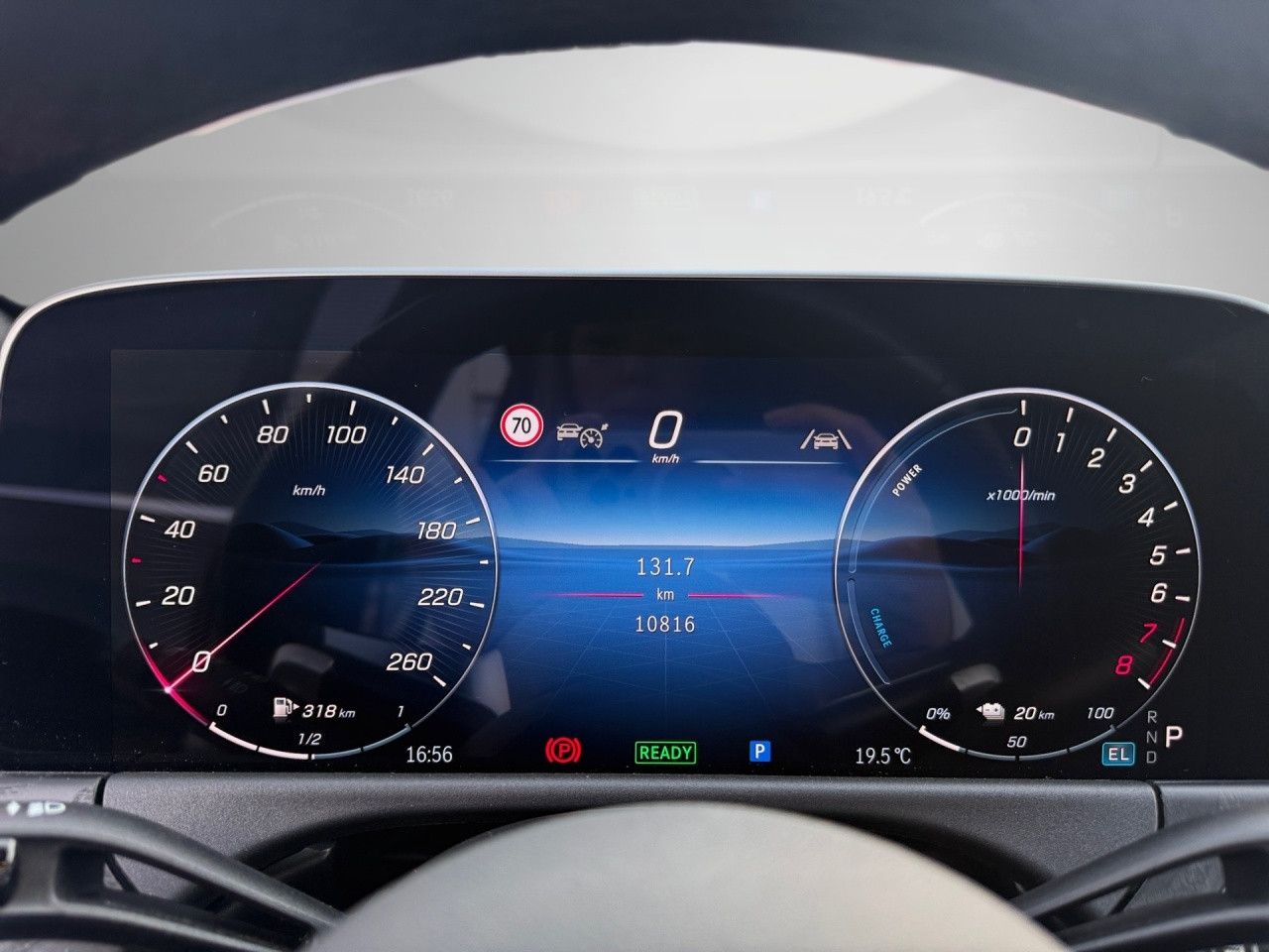 Mercedes-Benz E-Klasse – Bild 19