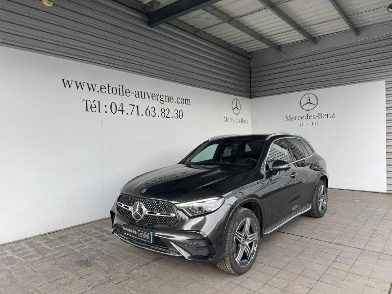 Photo du v&eacute;hicule 1 / 18