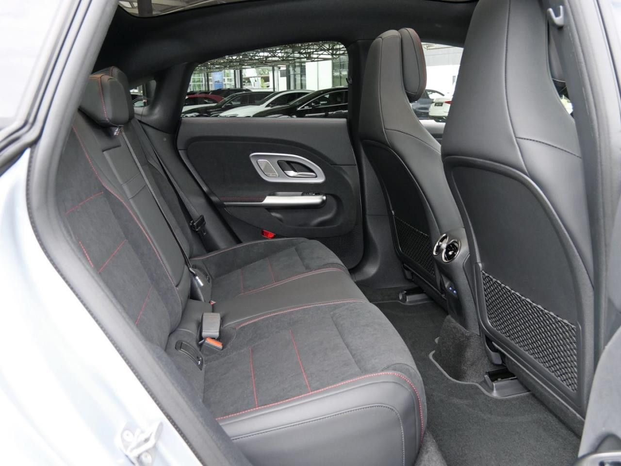 Mercedes-Benz CLA – Bild 11