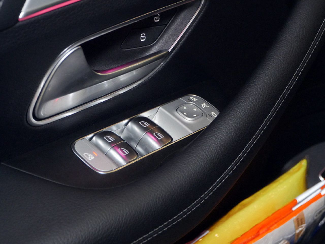 Mercedes-Benz GLS – Bild 16