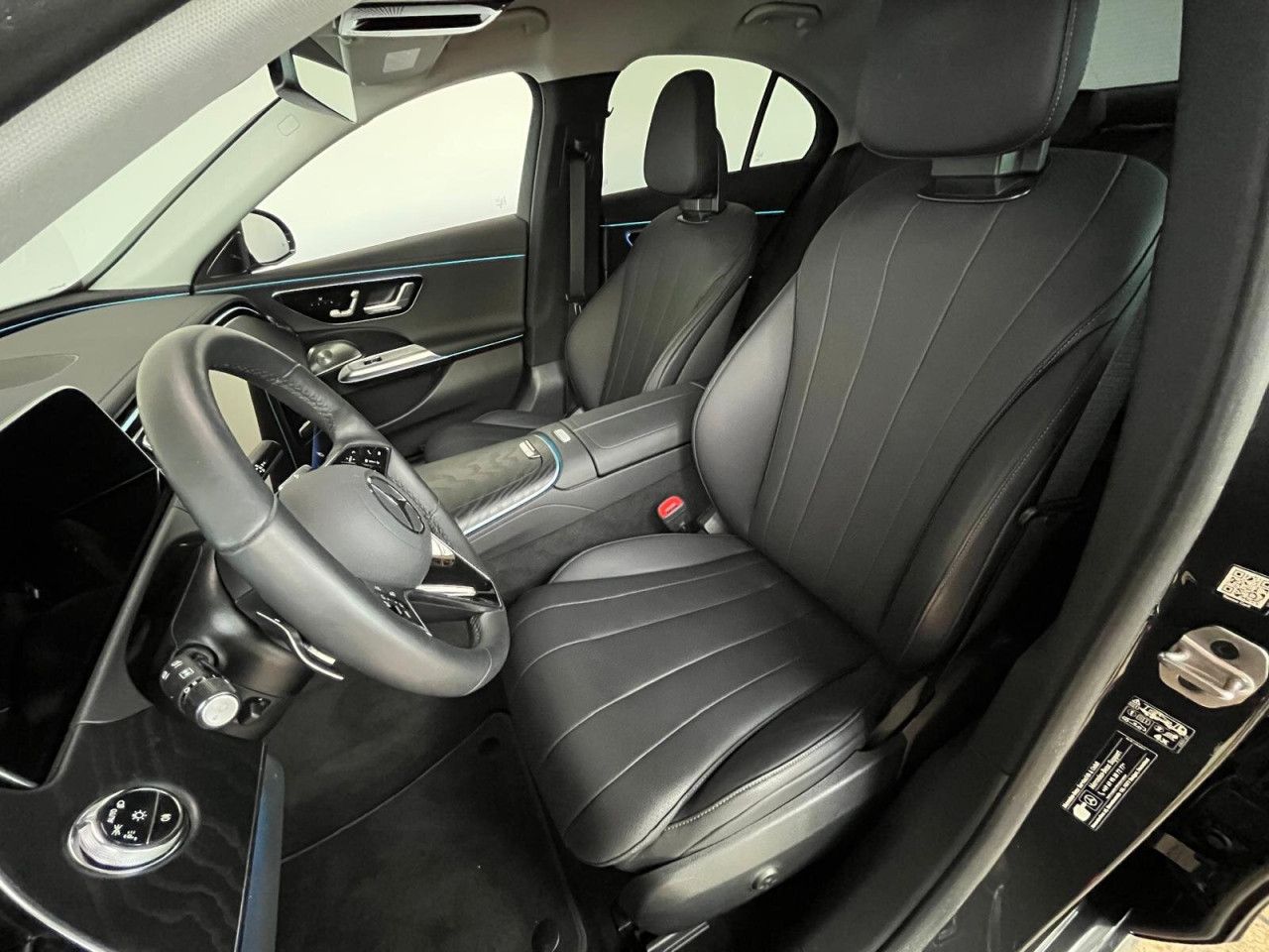 Mercedes-Benz E-Klasse – Bild 13