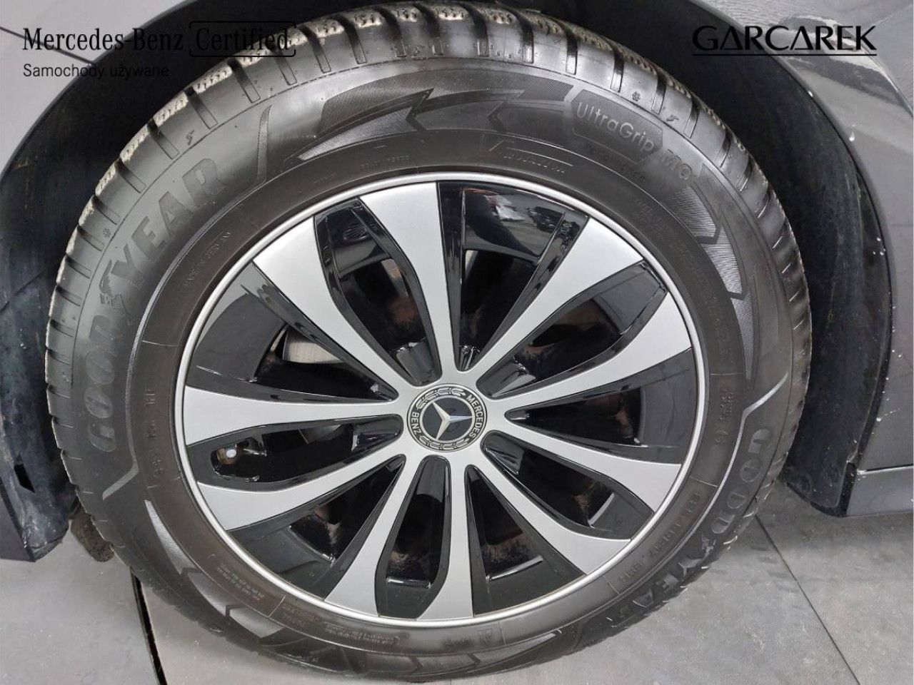 Zdjęcie pojazdu 12 / 20