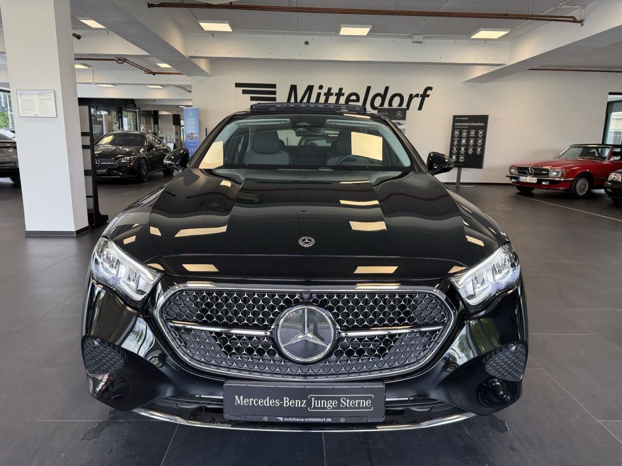 Mercedes-Benz E-Klasse – Bild 21