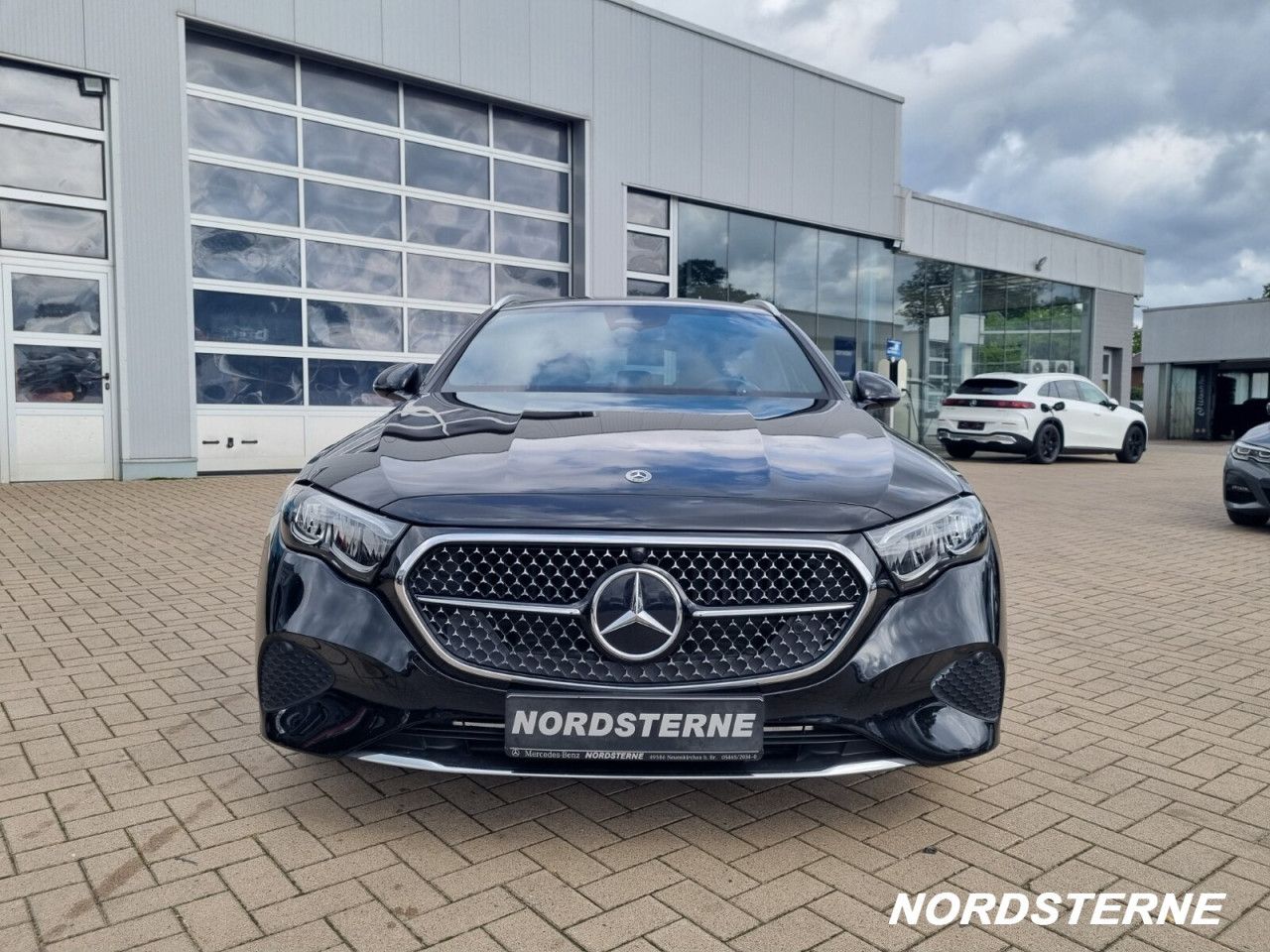 Mercedes-Benz E-Klasse – Bild 3