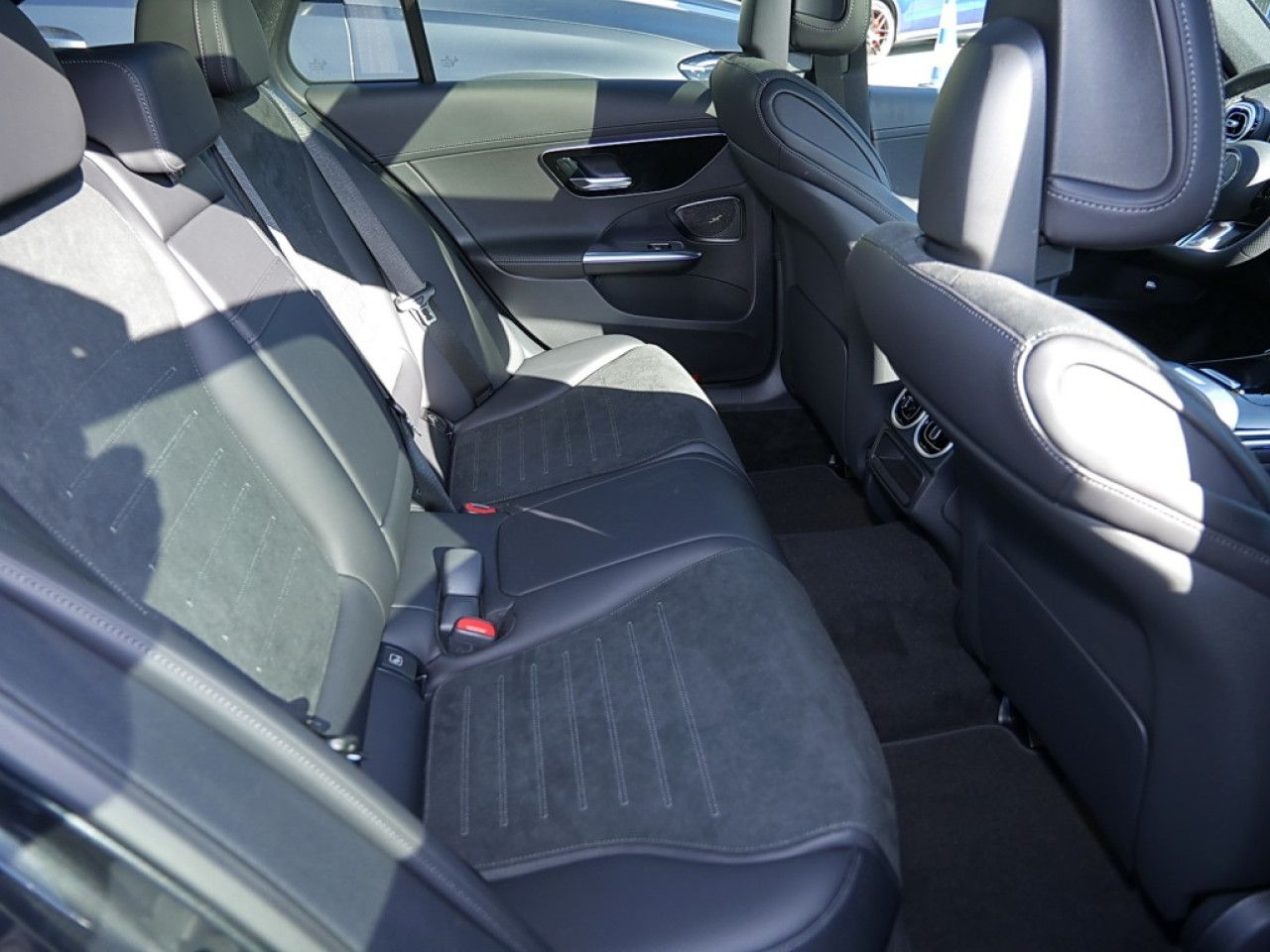 Mercedes-Benz C-Klasse – Bild 7