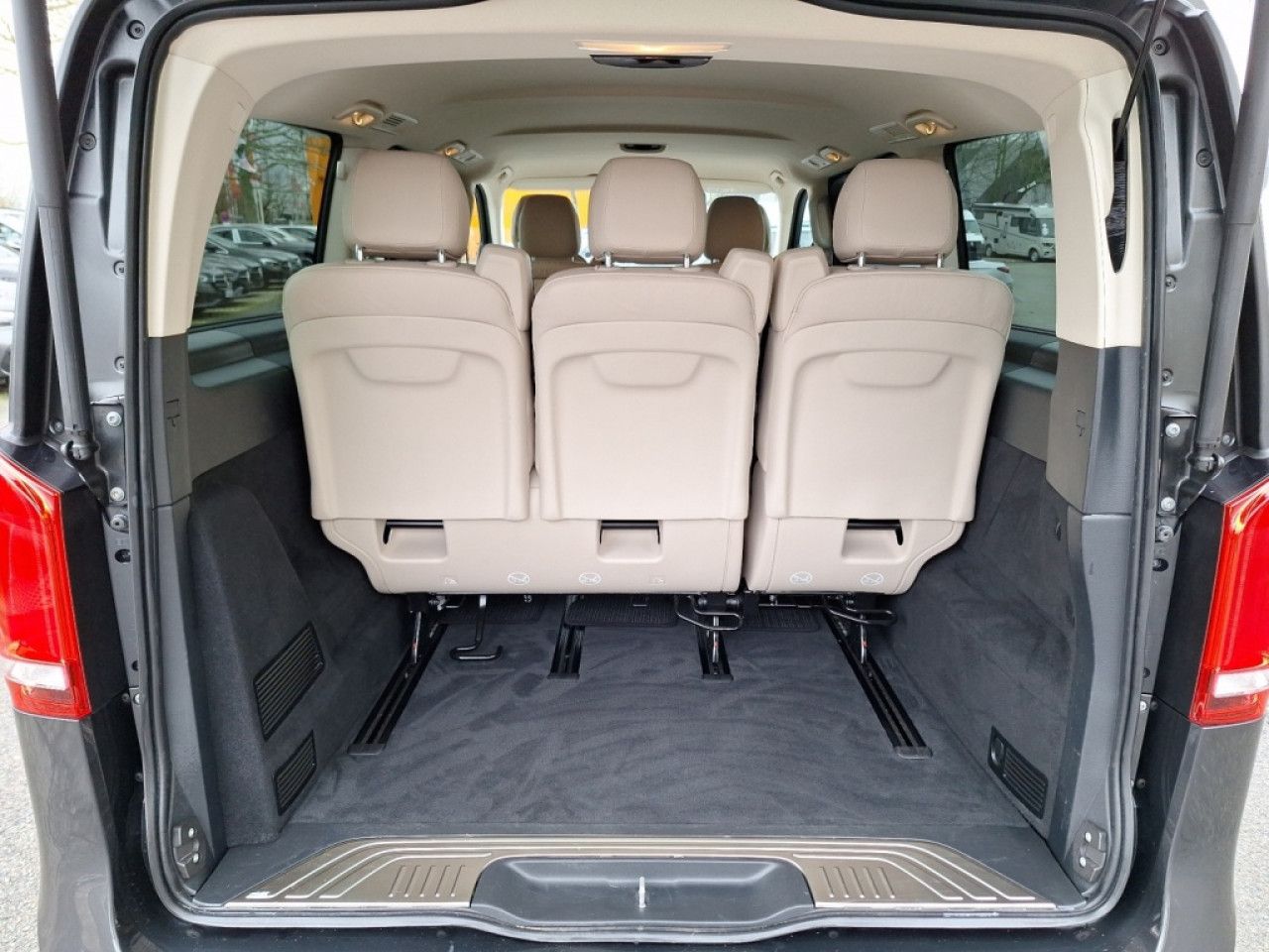 Fahrzeugbild 18 / 23