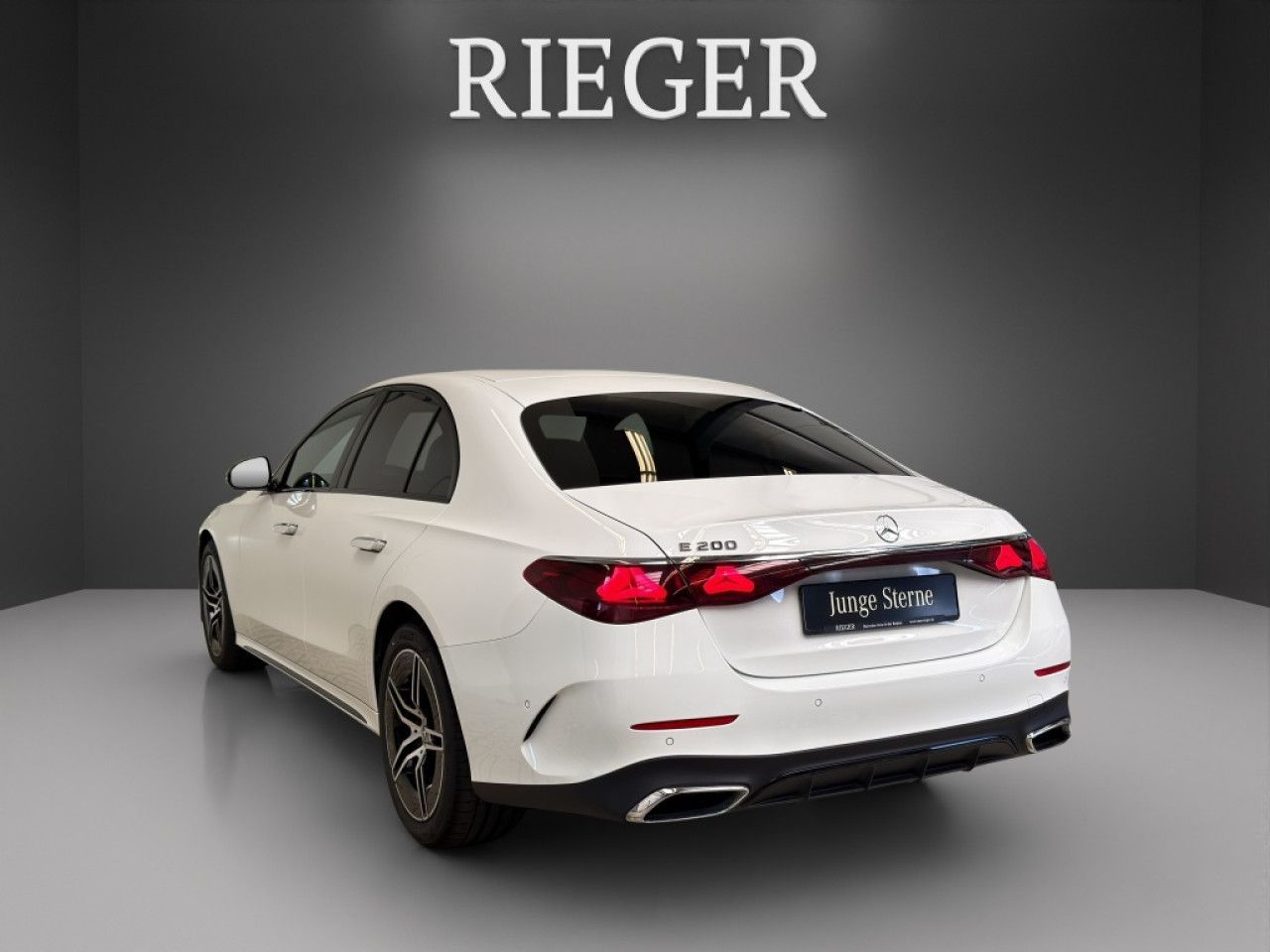 Mercedes-Benz E-Klasse – Bild 9