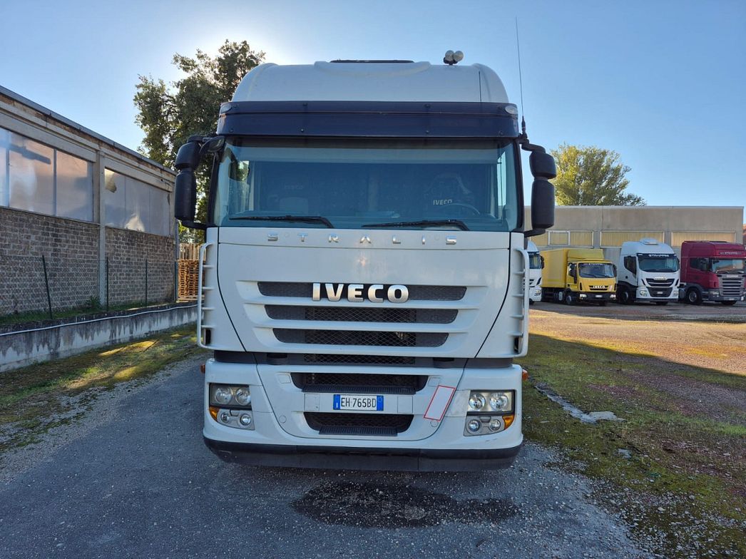 IVECO | AS260S50 - RIBALTABILE BILATERALE
