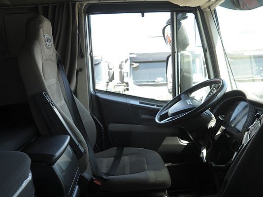 Vehicle image 7 / 7