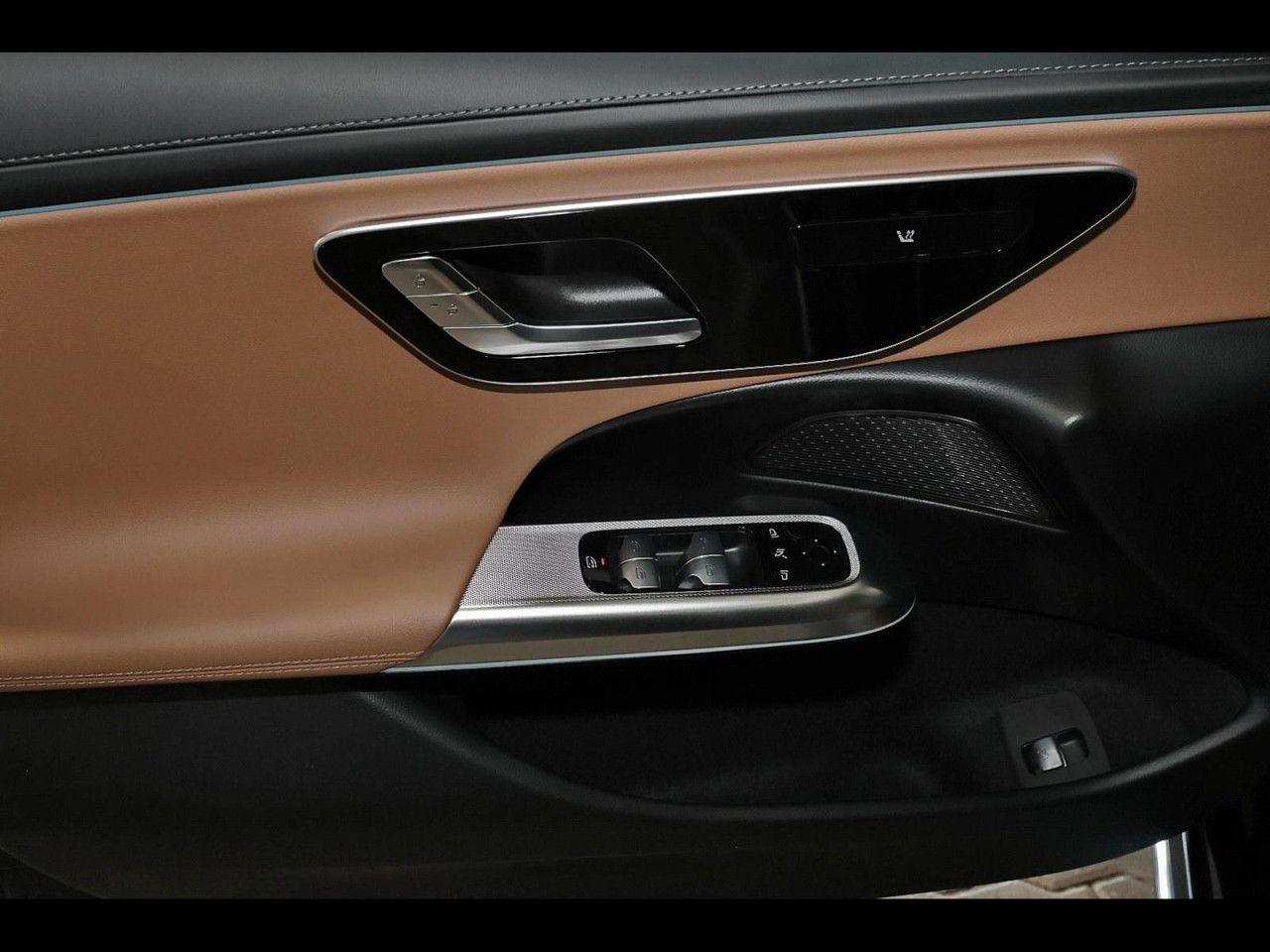 Mercedes-Benz E-Klasse – Bild 11