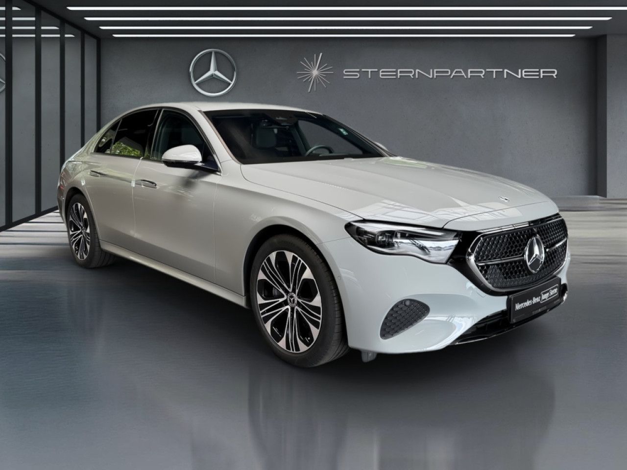 Mercedes-Benz E-Klasse – Bild 15