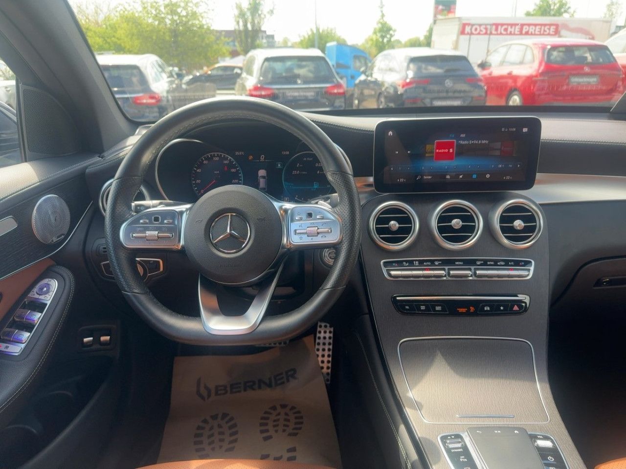 Fahrzeugbild 9 / 15